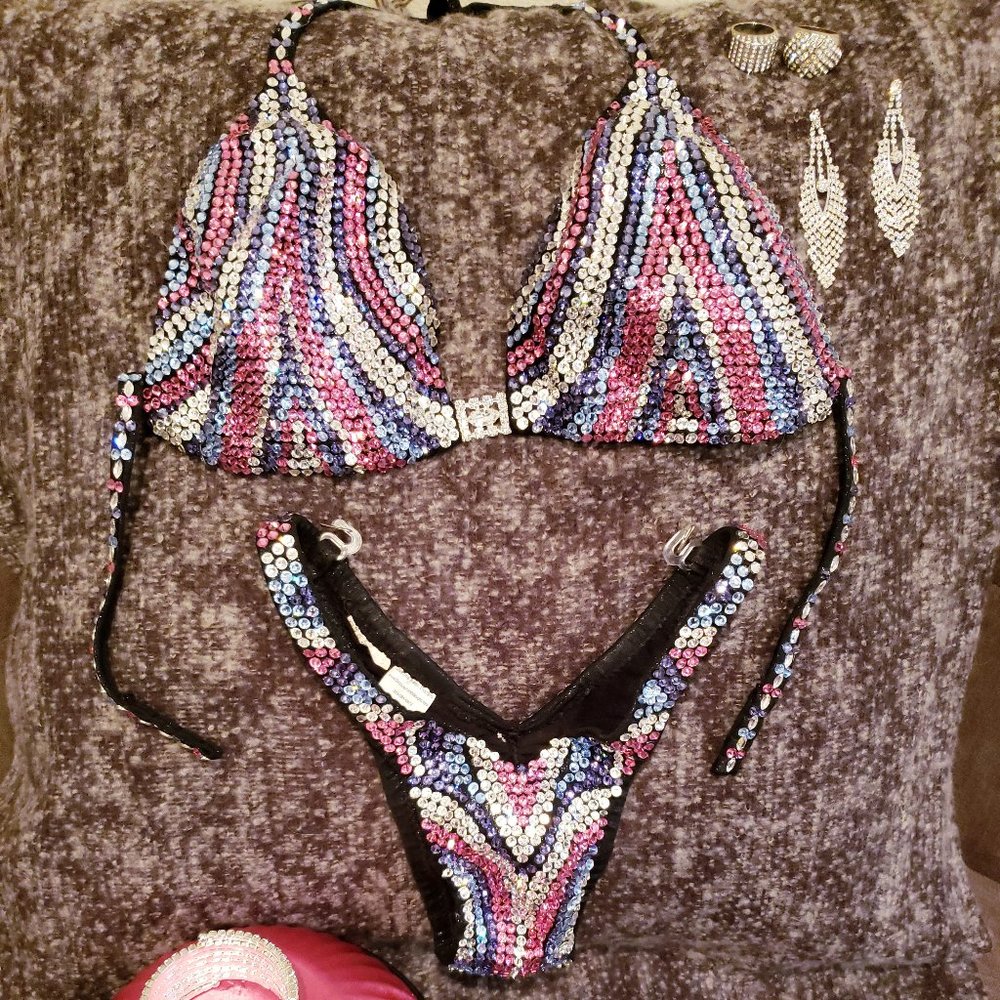 NPC/IFBB Swarovski Crystal Figure Posing Suit